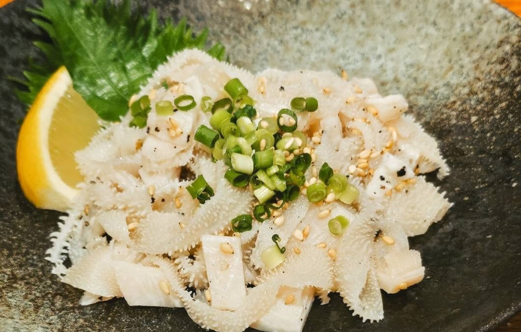 名物！白センマイ刺！